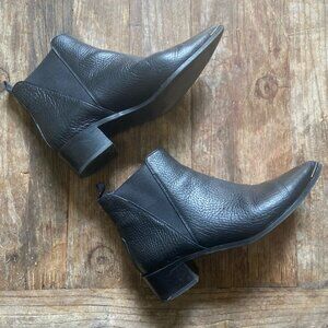 Acne Studios Jensen Leather Ankle Boots 41